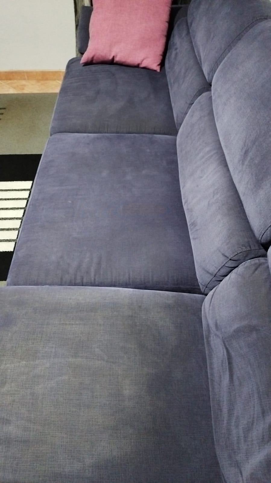 Divano tessuto prima